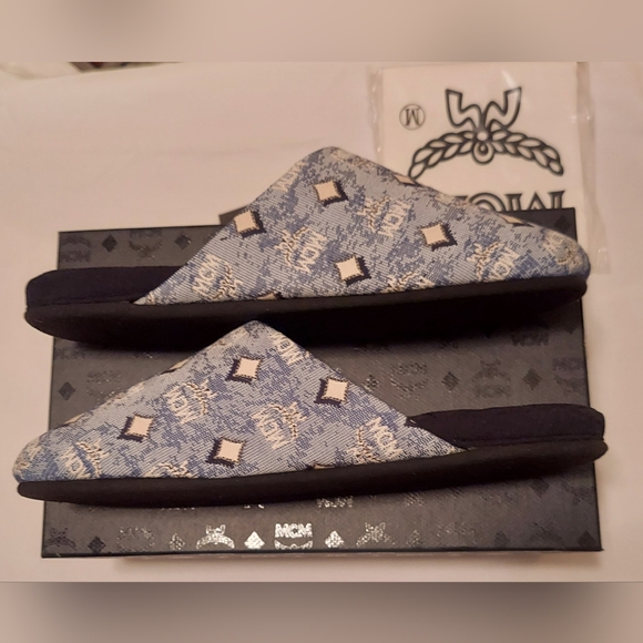 NEW MCM Slippers Monogram With Dust Bag, Box, Care Card Size Womens 7-7.5 Cotton - Picture 6 of 16